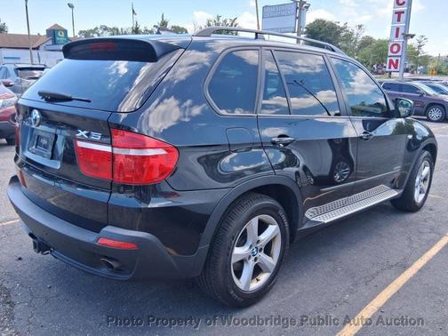 Black 2010 BMW X5 xDrive30i