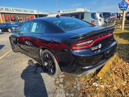 2016 Dodge Charger SXT