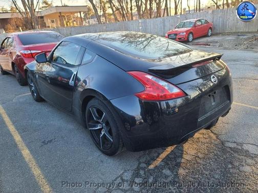 2010 Nissan 370Z Base