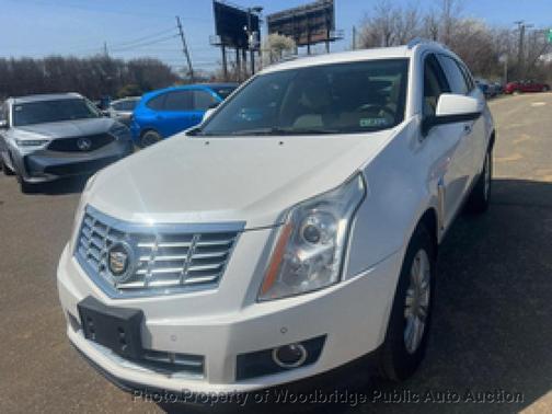 White 2013 Cadillac SRX Luxury Collection