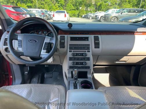 Red 2009 Ford Flex Limited