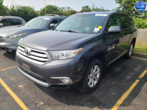 2012 Toyota Highlander SE