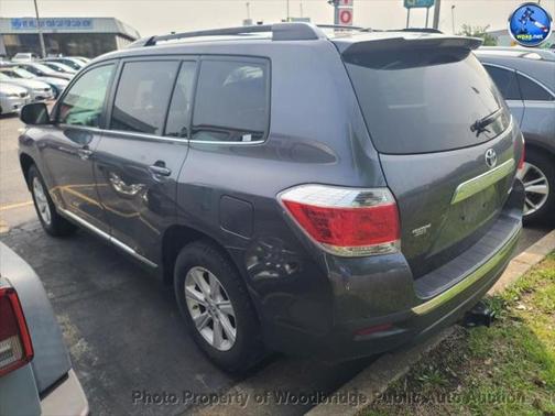 2012 Toyota Highlander SE