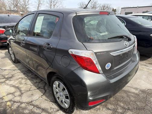 2014 Toyota Yaris LE