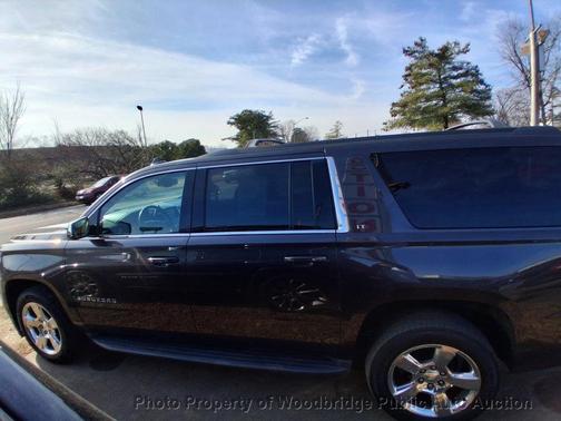 2016 Chevrolet Suburban LT