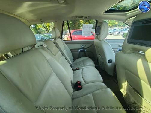 2011 Volvo XC90 3.2