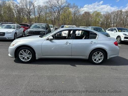 2011 INFINITI G25x Base