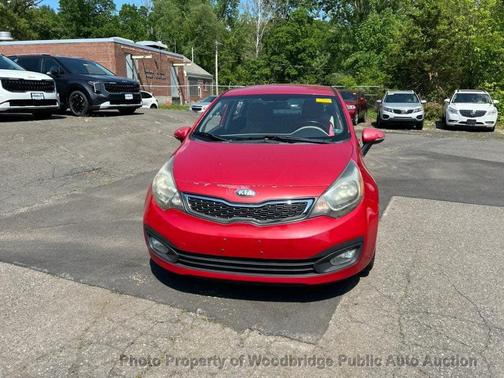 Signal Red 2013 Kia Rio EX