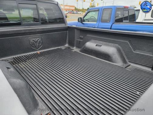 2001 Dodge Dakota Base