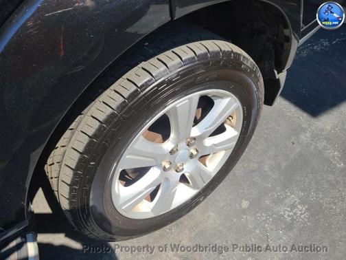 2015 Land Rover LR4 Base