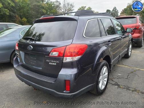 2013 Subaru Outback 2.5i Premium