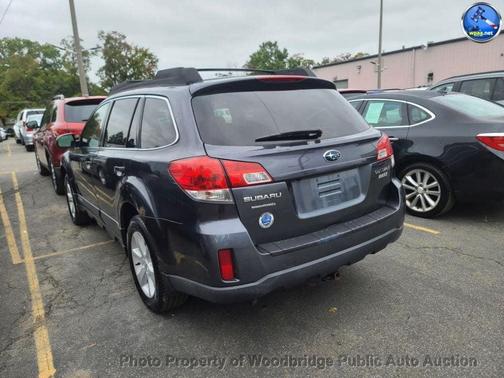 2013 Subaru Outback 2.5i Premium
