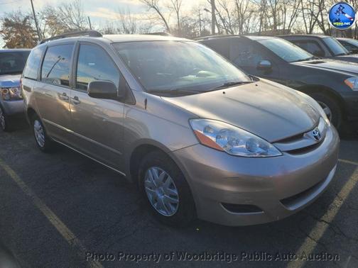 2010 Toyota Sienna CE