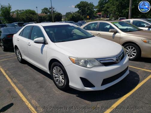 2014 Toyota Camry LE