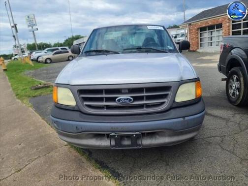 2004 Ford F-150 Classic - Styleside