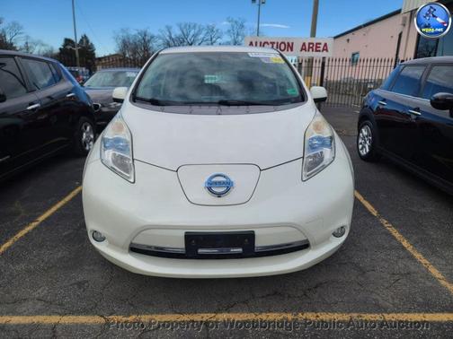 2015 Nissan Leaf SL