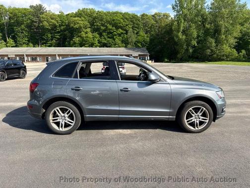 Gray 2015 Audi Q5 2.0T Premium Plus