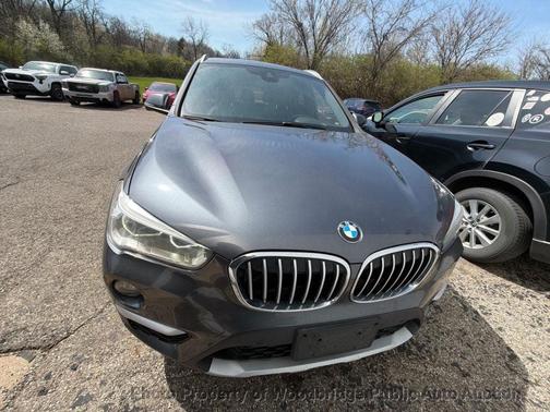 Mineral Gray Metallic 2017 BMW X1 xDrive 28i