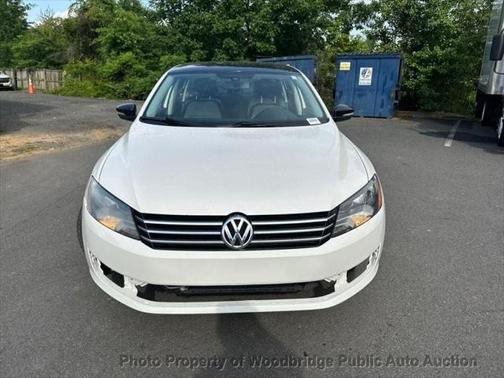 2015 Volkswagen Passat 1.8T Auto Sport