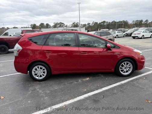 2012 Toyota Prius v Base