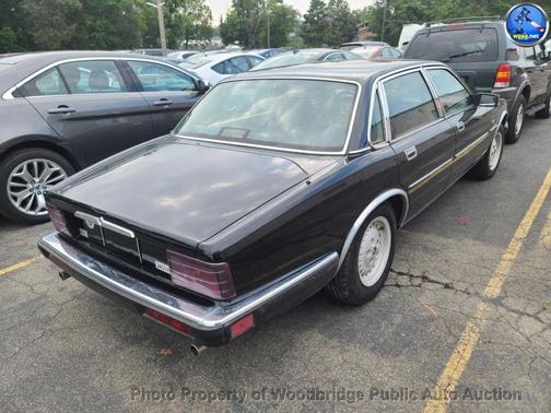 1988 Jaguar XJ6