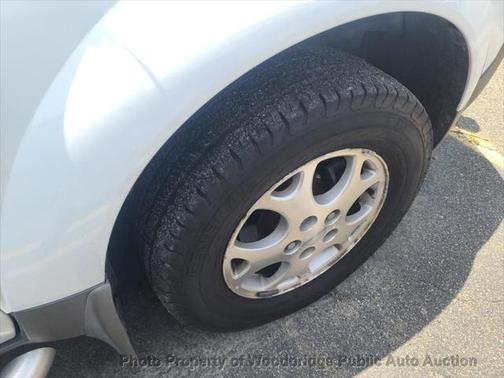 2002 Saturn Vue Base