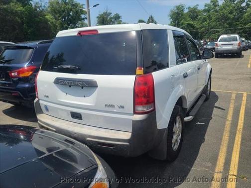 2002 Saturn Vue Base