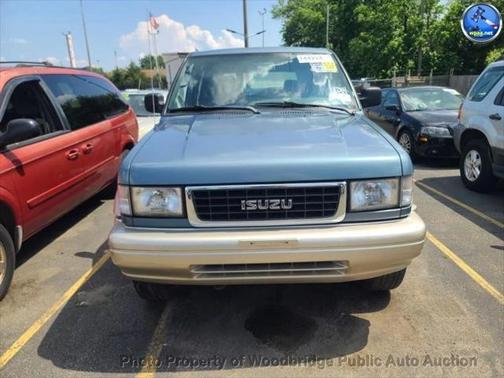 1997 Isuzu Trooper