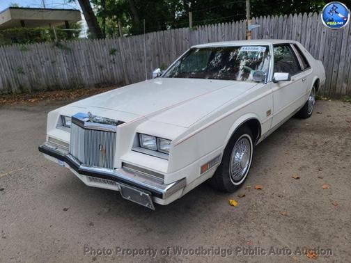 White 1983 Chrysler Imperial