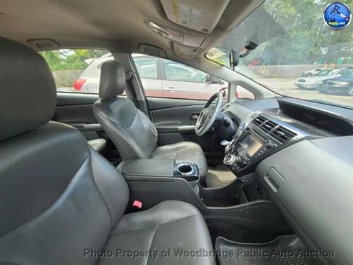 2013 Toyota Prius v 