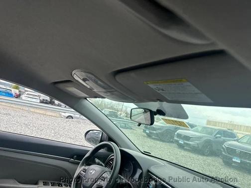 Summit White 2019 Chevrolet Express 2500 Work Van