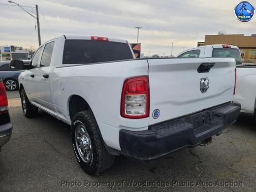 2020 RAM 2500 Tradesman Crew Cab 4X2 6'4' Box