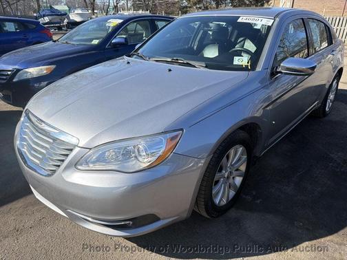 2014 Chrysler 200 Limited