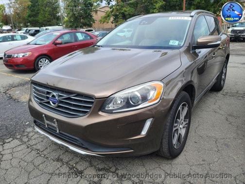 Brown 2015 Volvo XC60 T6 Platinum