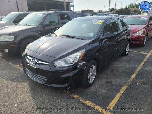 2012 Hyundai Accent SE