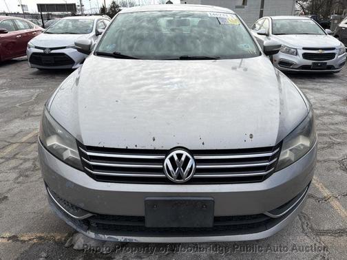 2013 Volkswagen Passat 2.5 SE