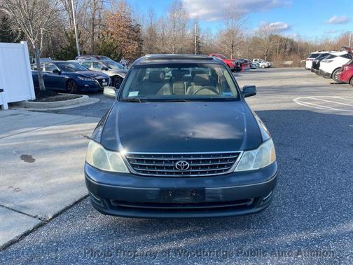 2004 Toyota Avalon XL
