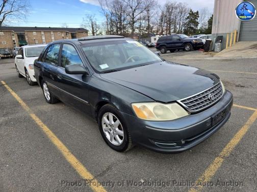 2004 Toyota Avalon XL