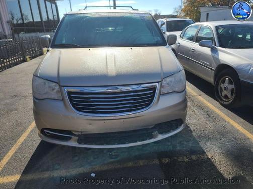 2014 Chrysler Town & Country Touring