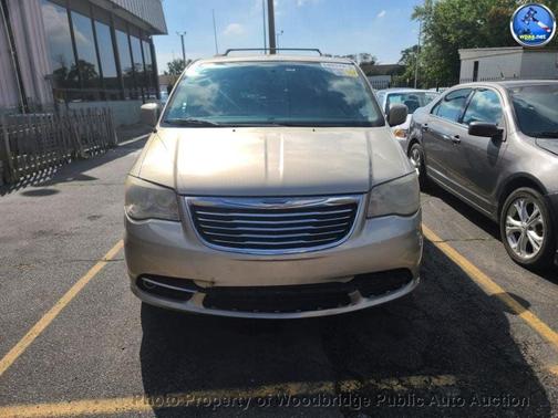 2014 Chrysler Town & Country Touring