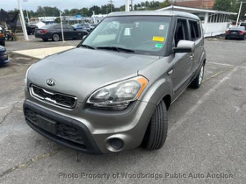 2013 Kia Soul Base