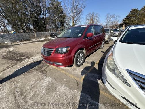 2015 Chrysler Town & Country Touring