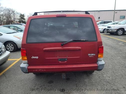 1999 Jeep Cherokee Classic 4WD