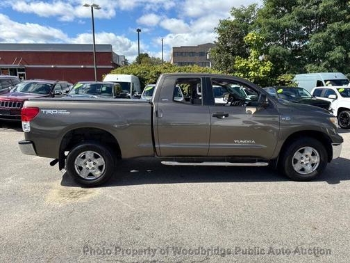 2010 Toyota Tundra Grade