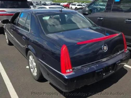 Blue 2006 Cadillac DTS Base
