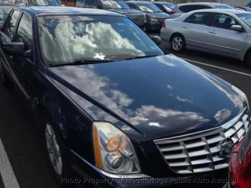 Blue 2006 Cadillac DTS Base