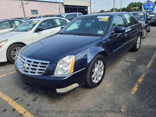 Blue 2006 Cadillac DTS Base