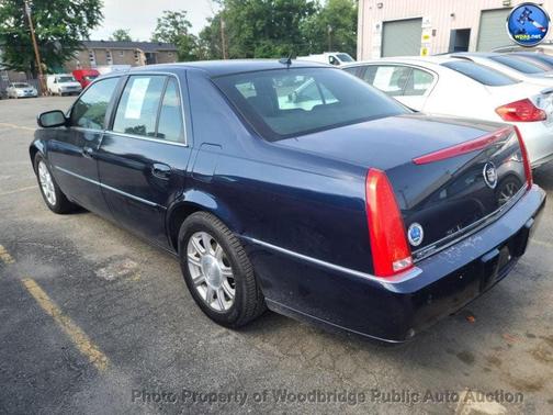Blue 2006 Cadillac DTS Base
