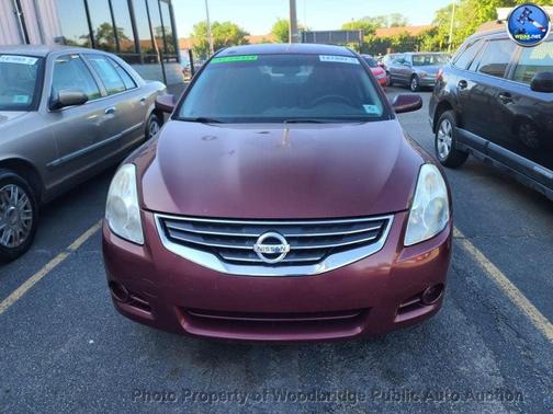 Maroon 2010 Nissan Altima 2.5 S