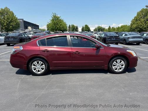 Maroon 2010 Nissan Altima 2.5 S